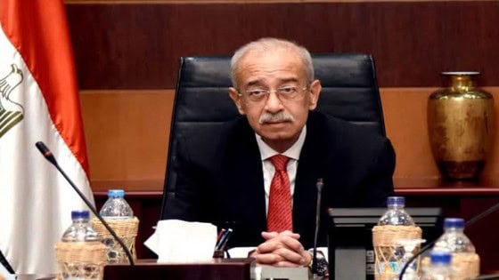 وداعاً .. رئيس مجلس الوزراء السابق فى ذمة الله