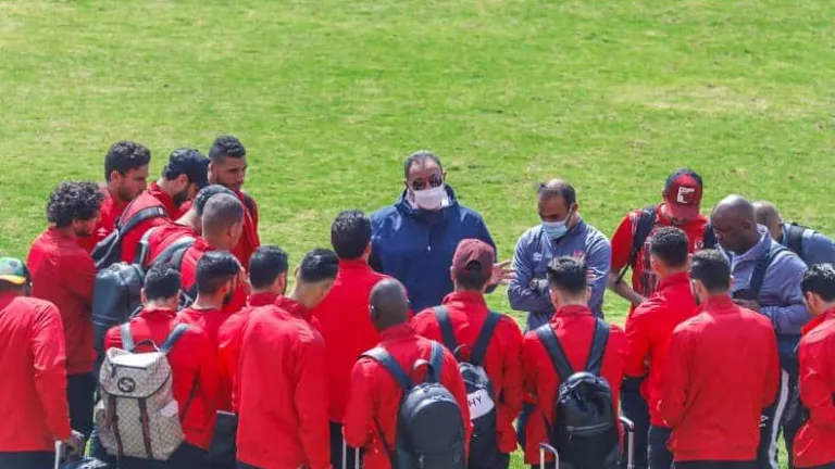 عقب الفوز على أوكلاند سيتي .. الخطيب يجتمع بلاعبى الأهلي .. يطلب هذا الامر من الجهاز الفنى