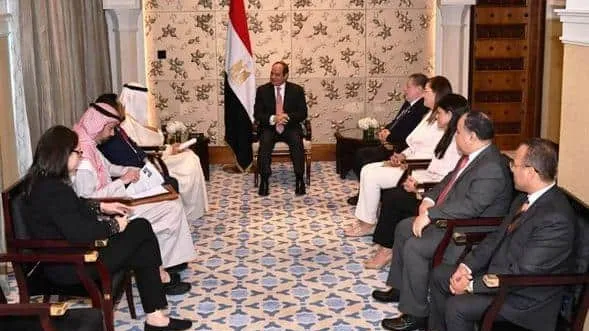 لمناقشة هذه الملفات .. الرئيس السيسى يلتقى رئيس مجموعة البنك الإسلامي للتنمية فى دبى