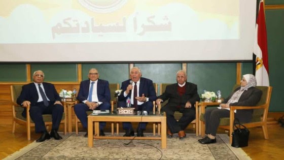 وزير الزراعة يستعرض محاور تنفيذ استراتيجية التنمية الزراعية المستدامة في ندوة بـ”زراعة القاهرة”