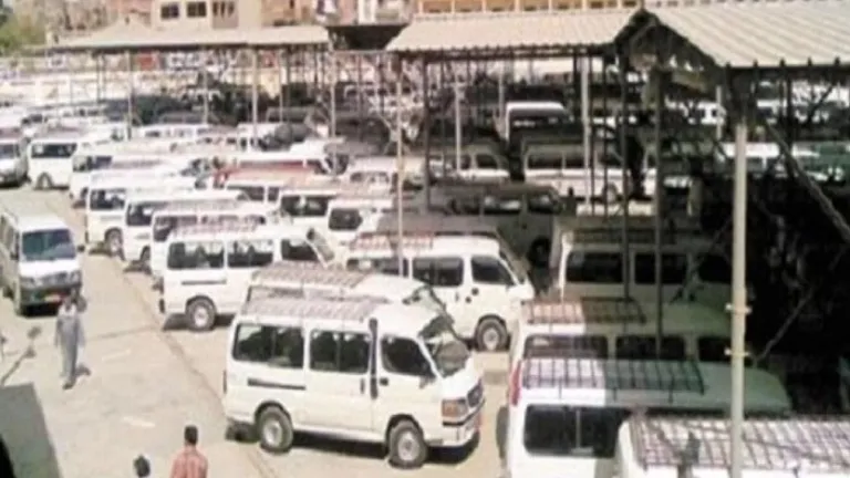 عاجل لمحافظ الجيزة ومدير السرفيس .. صدام بين المواطنين وسائقى الميكروباص بسبب رفع تعريفة الركوب .. يتسائلون هل تم رفعها من قبل المحافظة