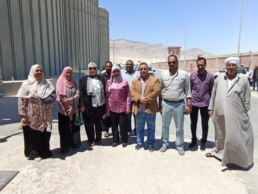 الزراعة تتفقد حقول اكثار التقاوي المعتمدة للقمح في المحافظات وتواصل متابعة حصاد وتوريد المحصول