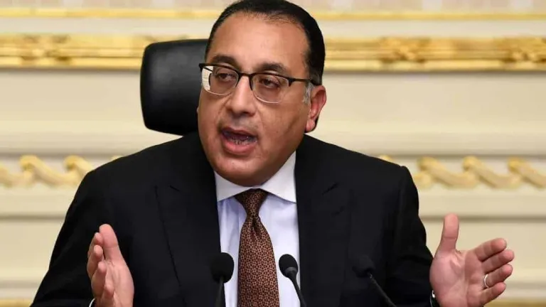 مدبولى يُتابع جهود اللجنة الطبية العليا والاستغاثات بمجلس الوزراء