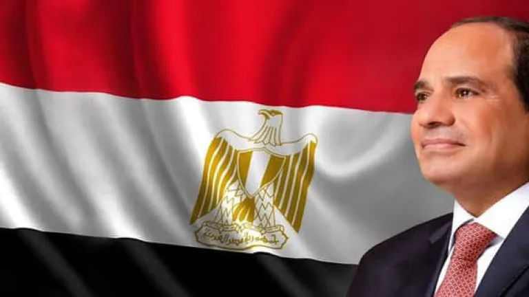 جولة تفقدية لـ "الرئيس السيسى" بمدينة السلوم .. التقى خلالها بهؤلاء
