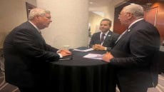 وزير الزراعة يبحث مع نظيره الأمريكي سبل تعزيز آفاق التعاون الزراعي المشترك بين البلدين