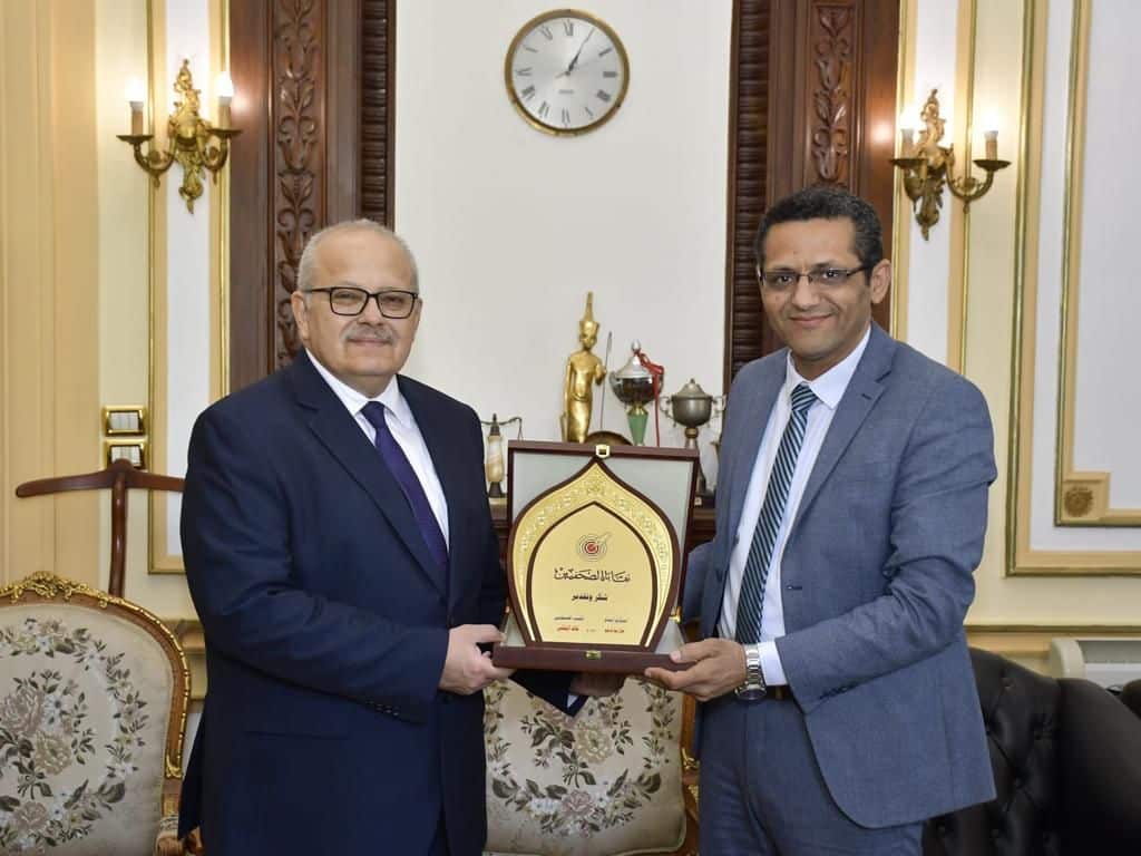 توقيع برتوكول تعاون بين جامعة القاهرة ونقابة الصحفيين .. تعرف على اهم بنوده