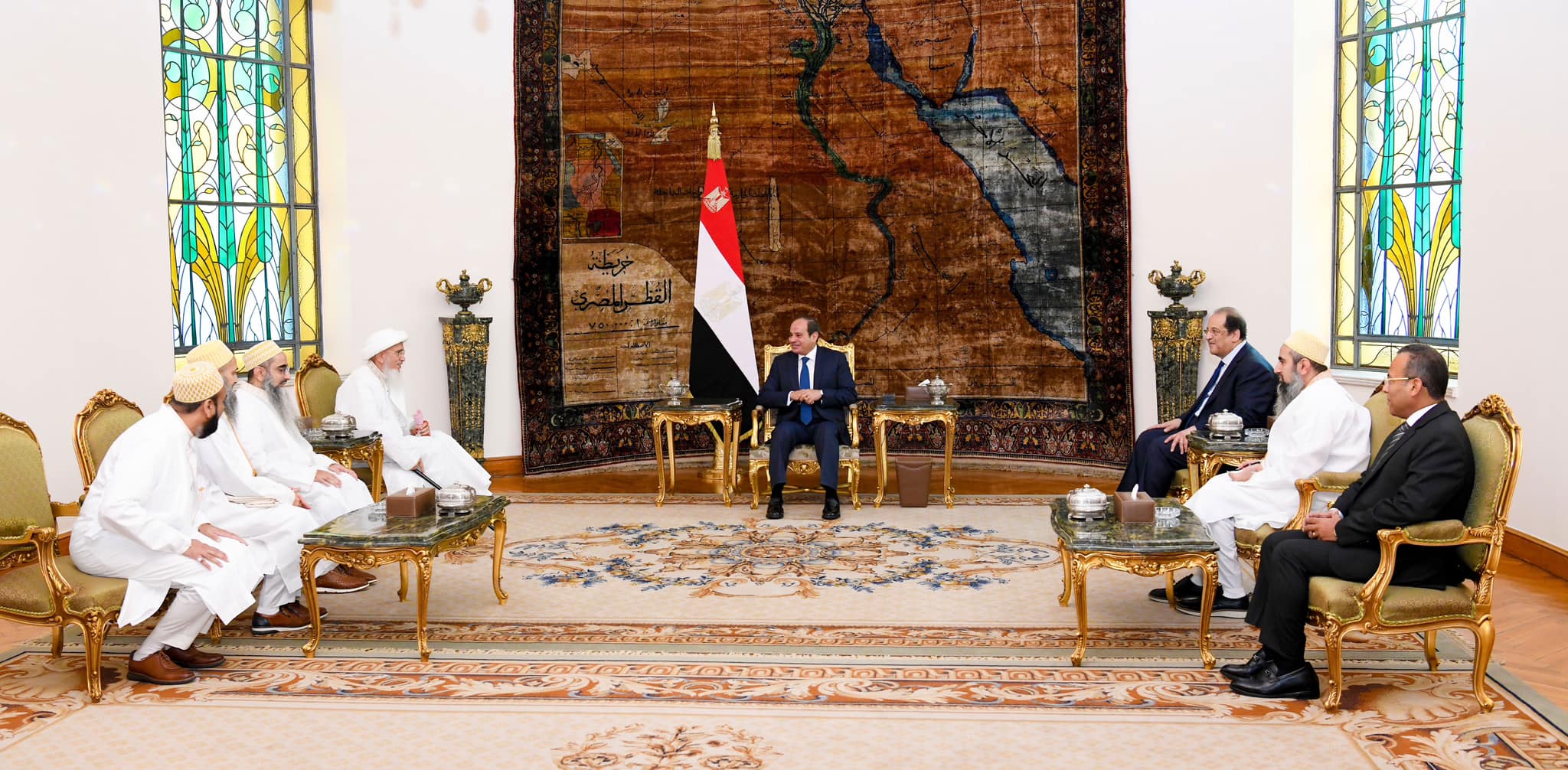 لهذه الاسباب .. الرئيس السيسى يمنح سلطان البهرة "وشاح النيل"