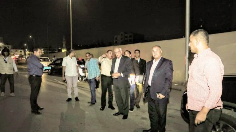 ميدانياً .. محافظ الجيزة يتفقد الشوارع والميادين للتأكيد على هذا الامر