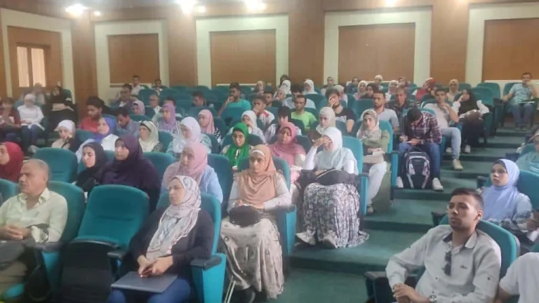 الزراعة: معهد البساتين يواصل تدريب طلاب الجامعات مجانا في هذه المجالات