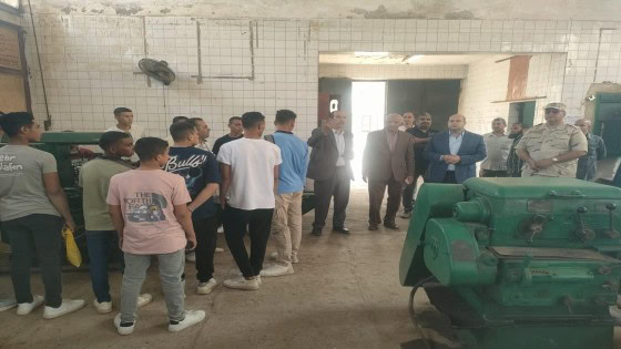 نائب محافظ الجيزة يتفقد مجمع المدارس بمدينة العياط .. يتابع ميدانياً هذه المشروعات