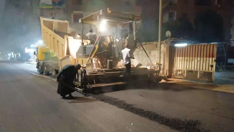 محافظ الجيزة يتابع اعمال الرصف والطرق بالمراكز والمدن والاحياء على راسهم الحوامدية والبدرشين