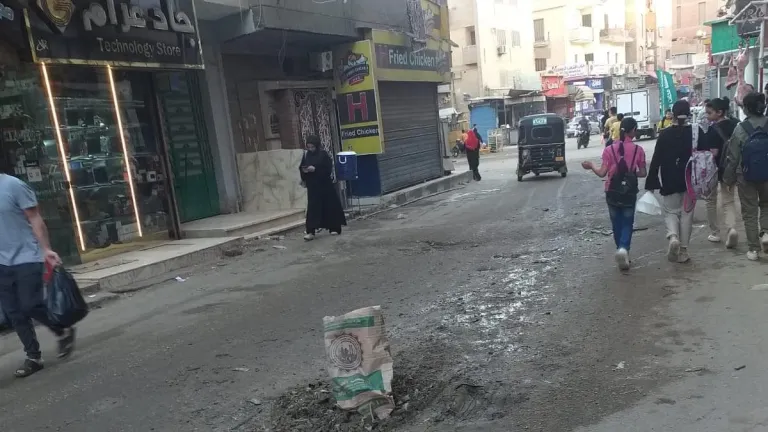 استجابة سريعة لـ “حواديت اون لاين ” : إصلاح كسر بماسورة مياه بشارع سعد زغلول بمدينة الحوامدية