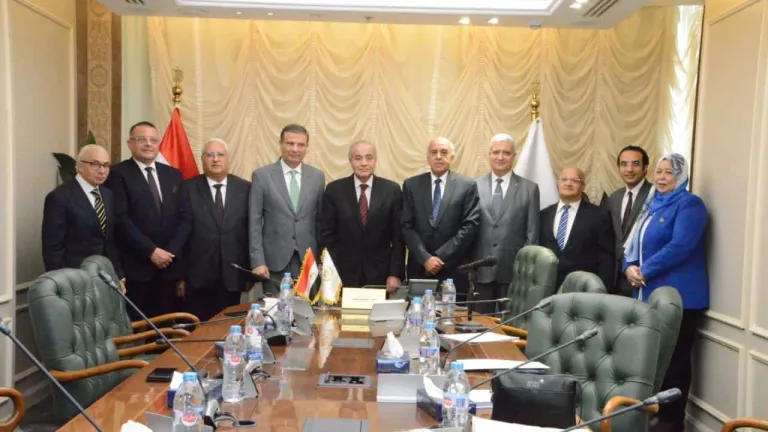 وزير التموين ورئيس البنك الزراعي يوقعان بشأن مشروع ورشتى .. تعرف على تفاصيل المشروع