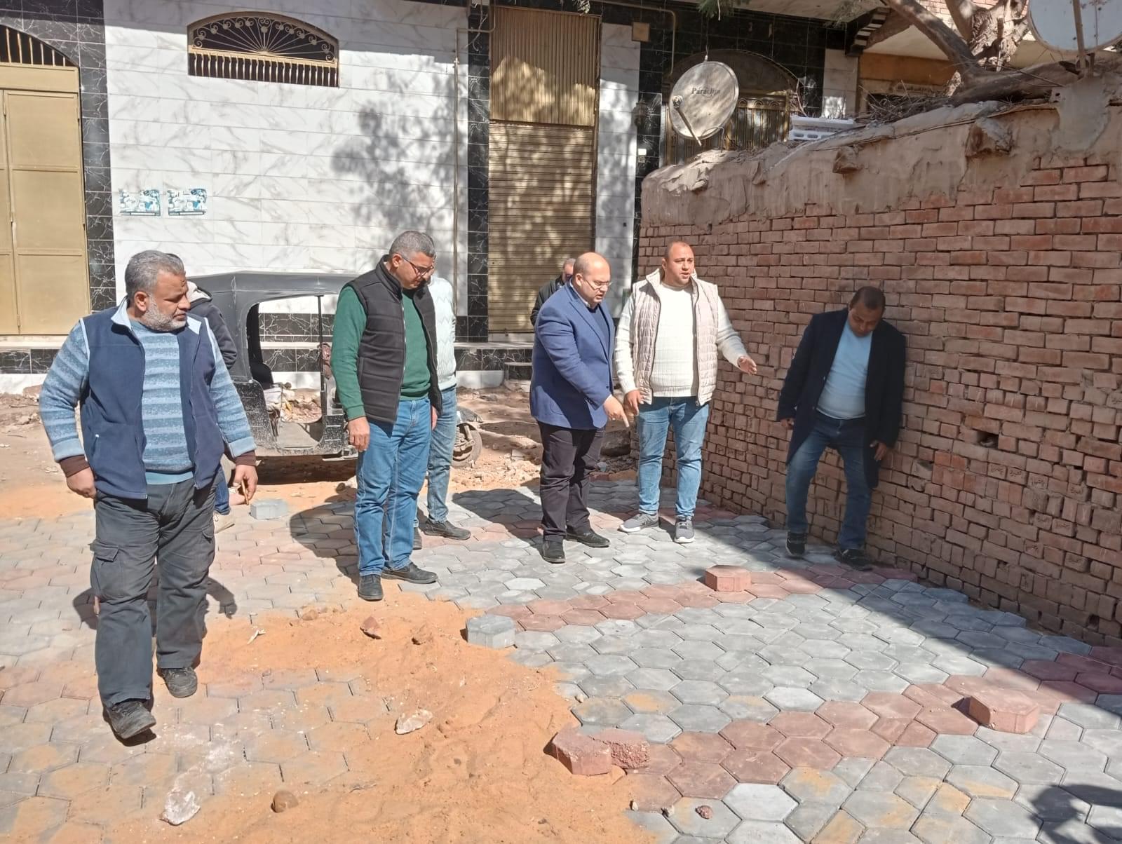 جولة ميدانية لـ "نائب محافظ الجيزة" بمدينتى الحوامدية وأبوالنمرس .. هذا اهم ما جاء فيها