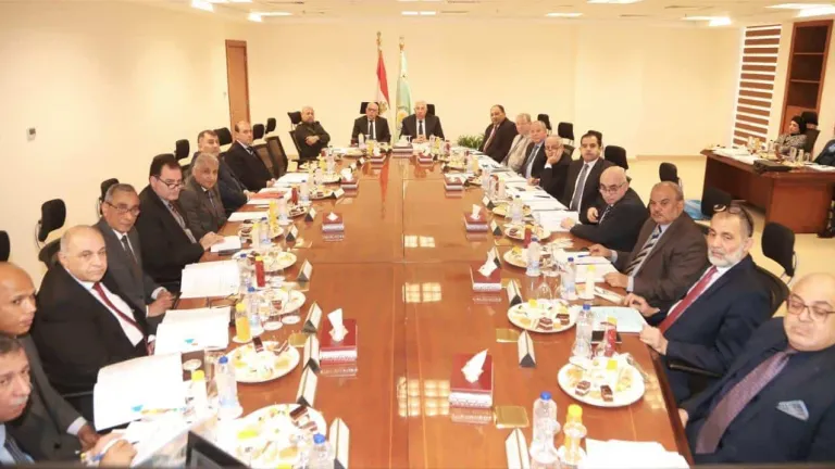 وزير الزراعة يترأس اجتماع مجلس ادارة هيئة التعمير والتنمية الزراعية .. هذا اهم ما جاء فيه