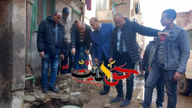 استجابة لـ "حواديت اون لاين" .. نائب محافظ الجيزة يُشرف على إصلاح كسر ماسورة المياه بشارع صلاح سالم فى الحوامدية | صور