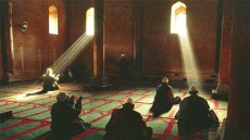 فقه الصيام فى رمضان .. ما هو الاعتكاف ومدده واحكامه وافضاله؟!