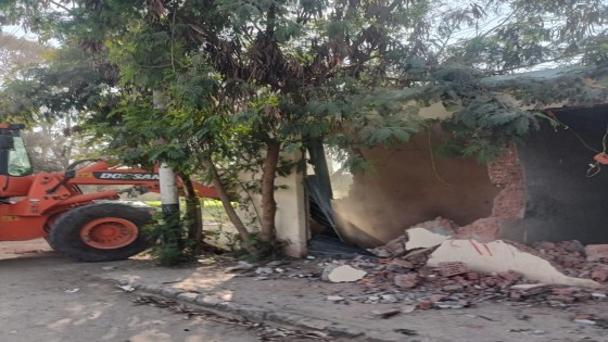 الجيزة: إزالة ٢٤ حالة تعدى على أملاك الدولة بمنشأة القناطر والبدرشين .. المحافظ على رؤساء المراكز والمدن والأحياء