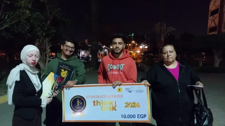 جامعة القاهرة دائما فى الصداره .. فوز فريق "مبدعون باختلاف" بالمركز الأول فى هذه المسابقة