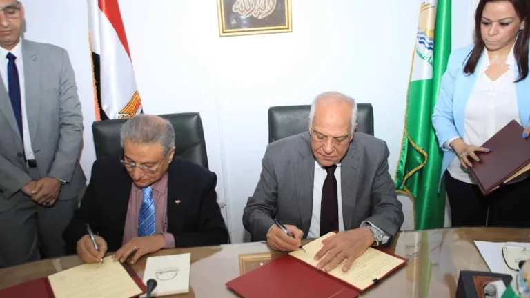 محافظ الجيزة يوقع بروتوكول تعاون لإنشاء فرع لمكتبة مصر العامة بشارع خاتم المرسلين