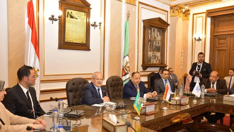 توقيع بروتوكول تعاون بين جامعة القاهرة ووزارة المالية لدعم هذه المجالات