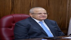 رئيس جامعة القاهرة يزف بشرى لأعضاء هيئة التدريس والعاملين