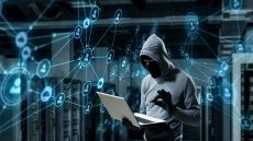 هجوم سيبرانى يشل الحركة عبر العالم .. رئيس مجموعة كراودسترايك الأميركية يعلن تحديد المصدر .. يوضح سبب الخلل