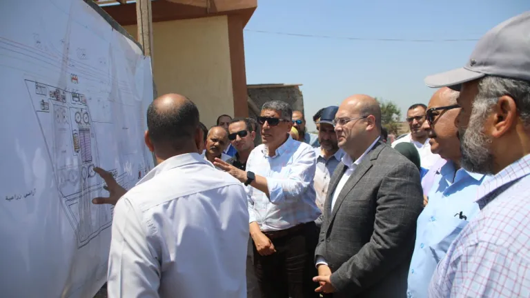 محافظ الجيزة يجوب المحافظة شمالا وجنوبا شرقا وغربا .. هذا ما حدث في قرية ام دينار بمركز منشأة القناطر
