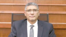 حواديت اون لاين لـ محافظ الجيزة .. لا يوجد رادع للسائقين .. يقومون بتقطيع الطريق من المنيب الى المنيل ثم المنيل الحوامدية .. والمواطنين يصرخون فهل من مجيب؟ .. النجار يجيب
