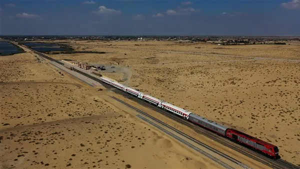 رئيس هيئة السكة الحديد .. يكشف عن موعد انطلاق أول قطار على خط سيناء