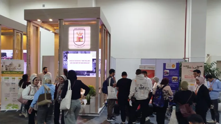 بحضور ممثلى 180 دولة .. جامعة القاهرة تشارك في فعاليات المنتدى الحضرى العالمى .. عبد الصادق يلقى كلمة هامة