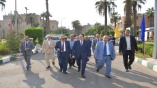 لهذه الأسباب .. رئيس جامعة القاهرة يتواجد ميدانيا بالمدينة الجامعية للطلبة