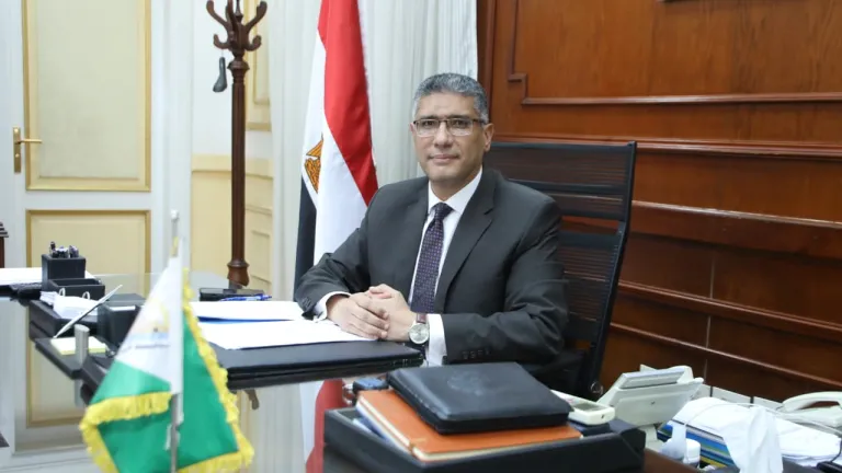 غداً إنطلاق امتحانات الشهادة الاعدادية فى الجيزة .. النجار يضع خطة طموحة لتأمينها .. لن نسمح بأي فوضى!