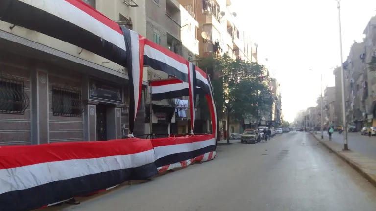 استعدادات مكثفة لاستقبال العام الجديد وأعياد الميلاد في الجيزة .. تأمين المنشآت الدينية وتجهيز المتنزهات لاستقبال الزوار
