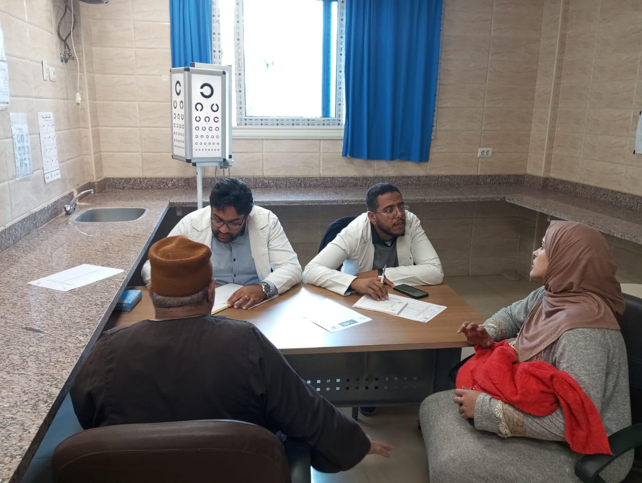 قافلة الأمل: كيف وصلت خدمات جامعة القاهرة إلى قلب الريف المصري؟