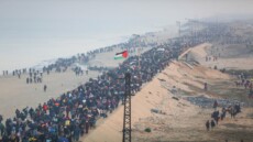 شعب غزة يعود لمنازله رغم كل التحديات: التهجير يفشل والتمسك بالأرض ينتصر