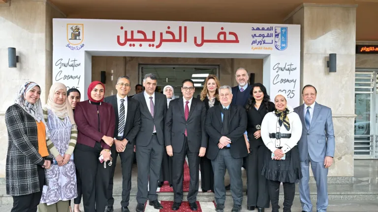 أبطال العلم في مواجهة السرطان .. تخريج دفعات جديدة من الماجستير والدكتوراه بالمعهد القومي للأورام
