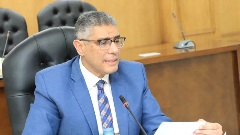 اهالى البدرشين والحوامدية والعياط .. يصرخون لـ "محافظ الجيزة" كفى إذلالًا