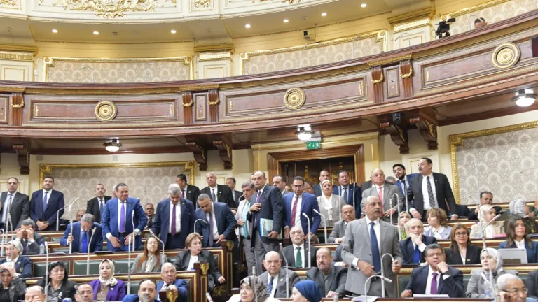 جلسة "ساخنة" في البرلمان لمناقشة الحسابات الختامية .. وجبالي: الخلاف لا يفسد للديمقراطية قضية