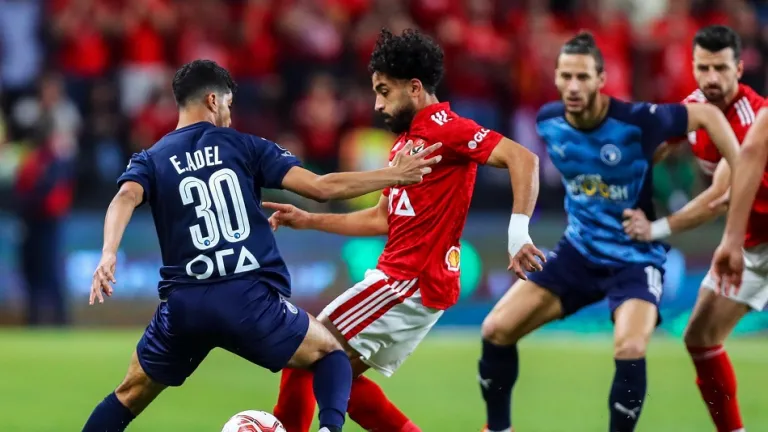 هدف أحمد رضا القاتل يحفظ آمال الأهلي في الدوري بعد تعادل مثير مع بيراميدز .. شرح تفصيلى للمباراة