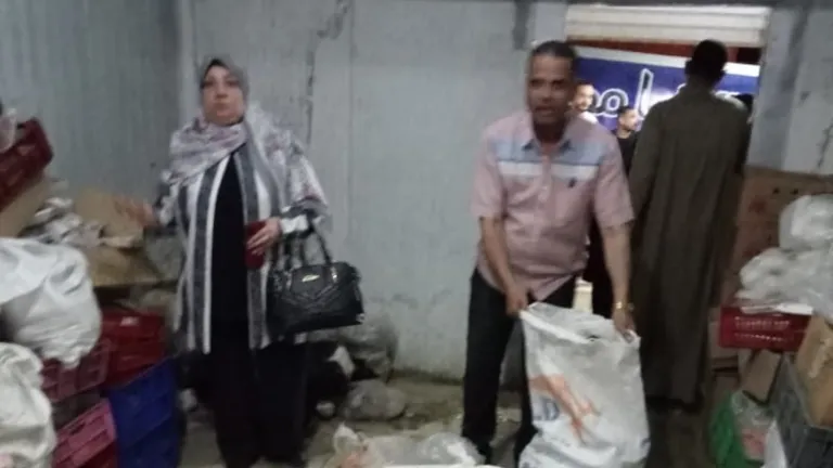 حملات لا تعرف الرحمة .. الجيزة تكشف أسرار اللحوم الفاسدة