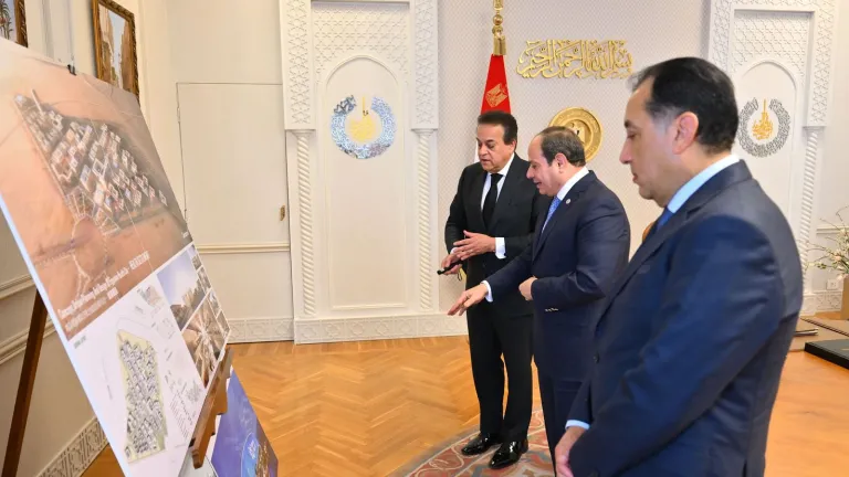 في صمت .. مصر تبني جيلاً جديدًا وتطلق ثورة صحية رقمية غير مسبوقة