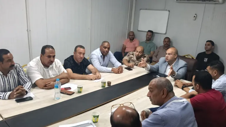 من يحسم مصير مشروعات الصف وأطفيح؟ نائب المحافظ يتدخل!