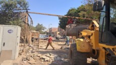 وداعًا للعشوائية .. “الجيزة” تمهد الطريق لإنشاء موقف نموذجي في المنوات