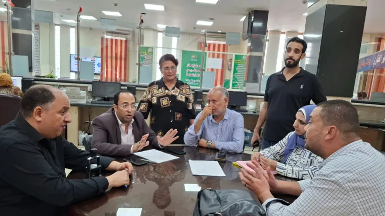 من الجيزة إلى مراد .. رئيس حي جنوب يتحرك لحل المشكلات من الميدان