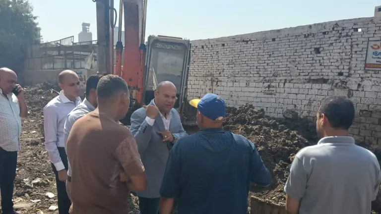 تحركات مفاجئة لنائب محافظ الجيزة داخل أوسيم والوراق .. ماذا يحدث تحت الأرض؟