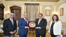 أسرار جديدة في ملف الطلاب الوافدين .. جامعة القاهرة تكشف التفاصيل!