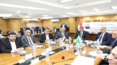 هل تنخفض الأسعار فعلاً؟ .. أسرار اللقاء المغلق بين المحافظ وحماية المستهلك
