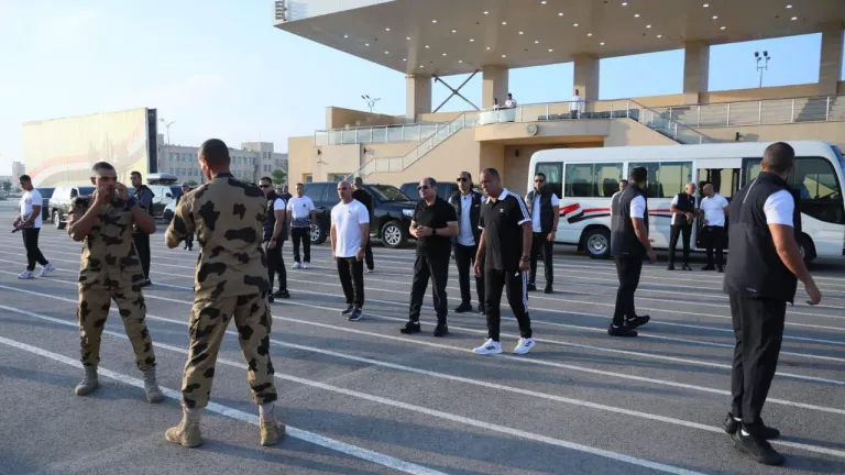 من الأكاديمية العسكرية .. السيسي يكشف حقائق خطيرة عن الوضع الإقليمي ويؤكد: الشعب هو السند!