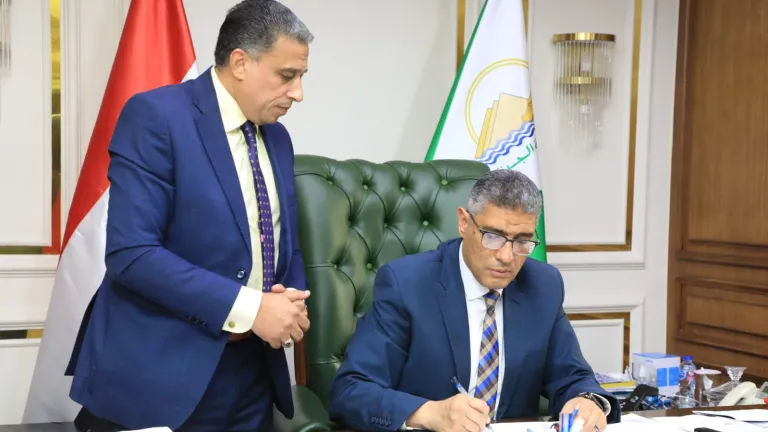 قرار ينتظره أولياء الأمور .. خفض تنسيق الثانوي العام بالجيزة إلى 220 درجة